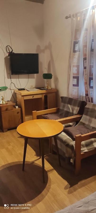 פוז'ינה Apartman Sipak מראה חיצוני תמונה